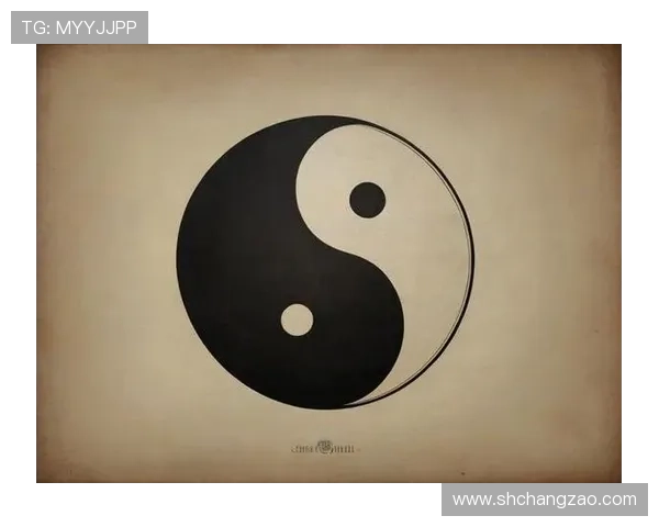 三叉:不仅仅是符号,更是生活哲学的优雅表达 三叉:不仅仅是符号,更是生活哲学的优雅表达